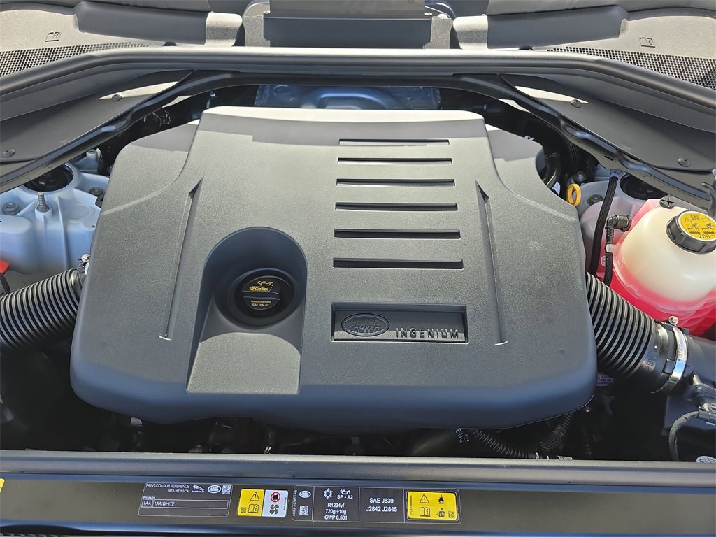 New 2026 Land Rover Range Rover Sport Dynamic SE image 32