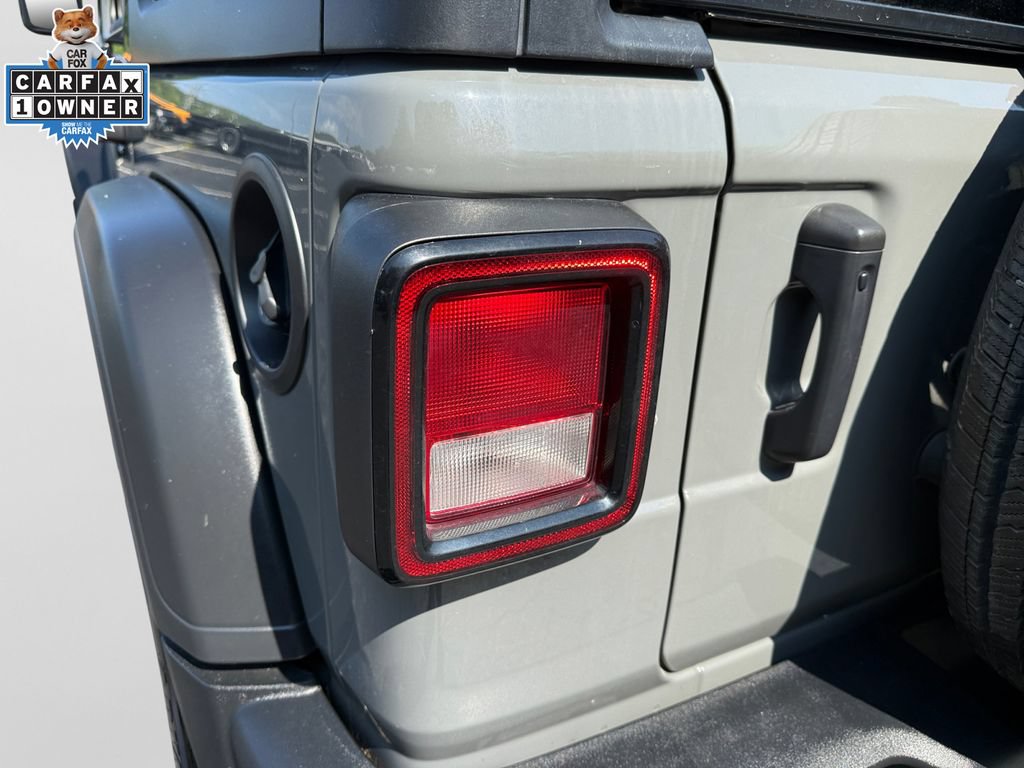 Used 2022 Jeep Wrangler Unlimited Sport AWD/4WD image 19