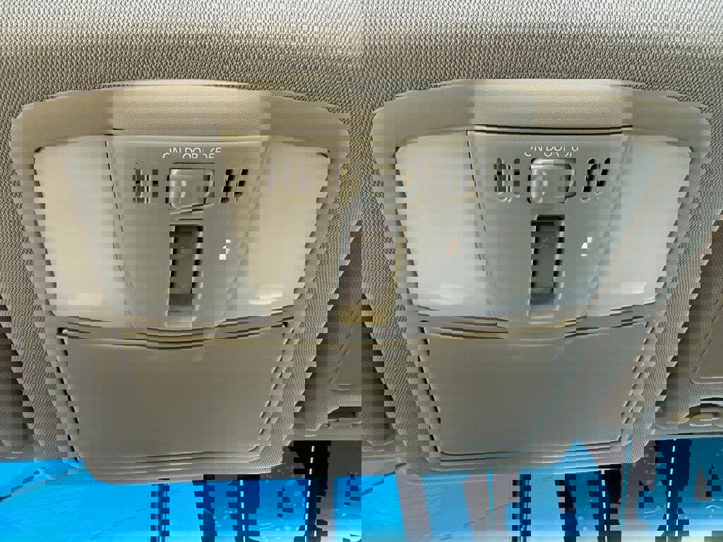 Used 2015 INFINITI QX50 Journey w/ Premium Package image 32