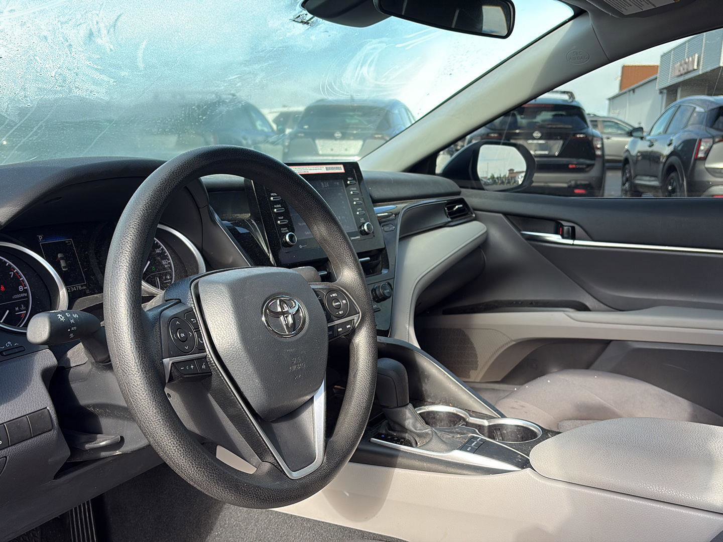Used 2024 Toyota Camry LE FWD image 10