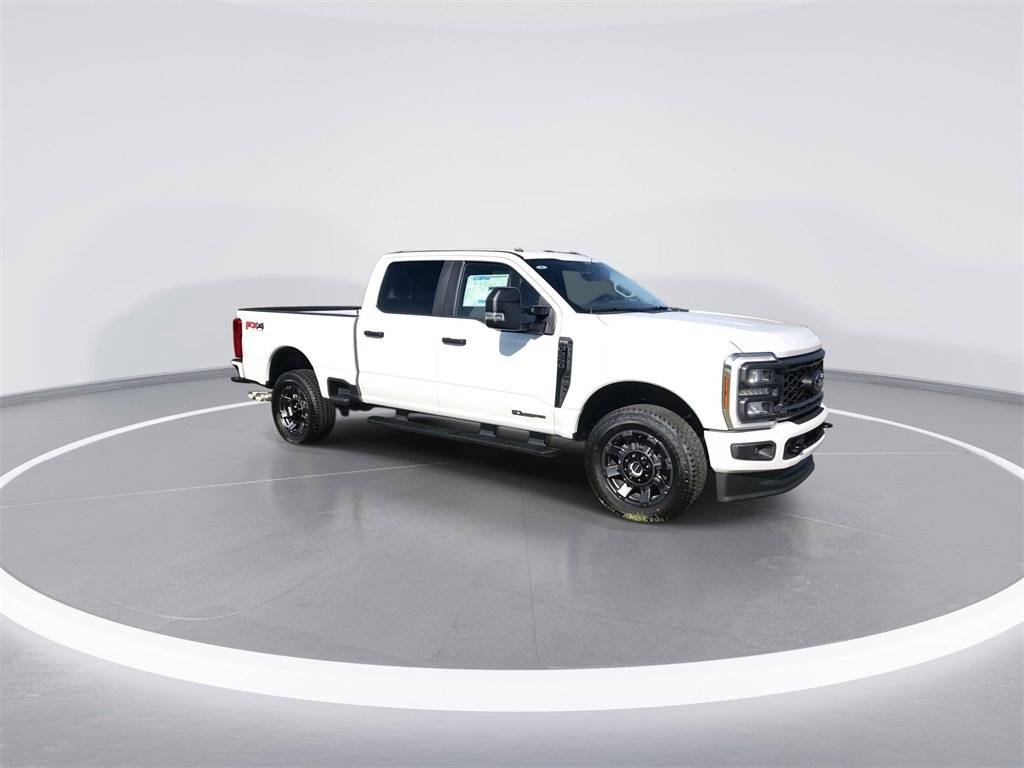 New 2026 Ford F250 XL image 2