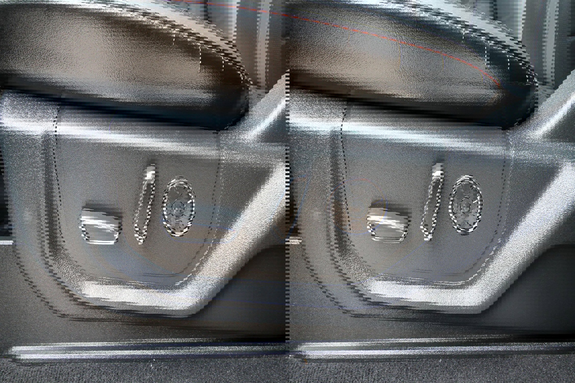 Used 2021 Ford F250 Platinum image 26