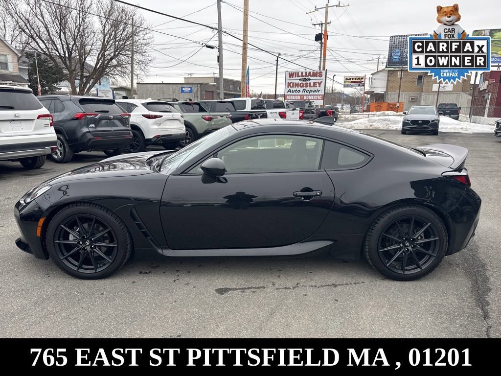 Used 2023 Toyota GR86 Premium w/ ALL Weather Mat Package (TMS) image 4