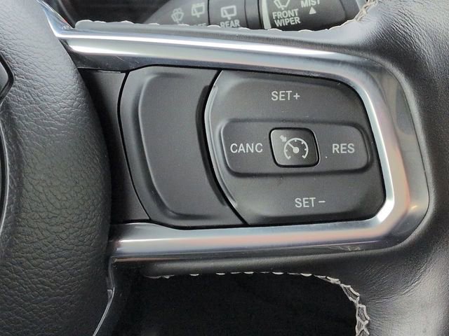 Certified 2022 Jeep Wrangler Unlimited Sahara w/ Cold Weather Group image 32