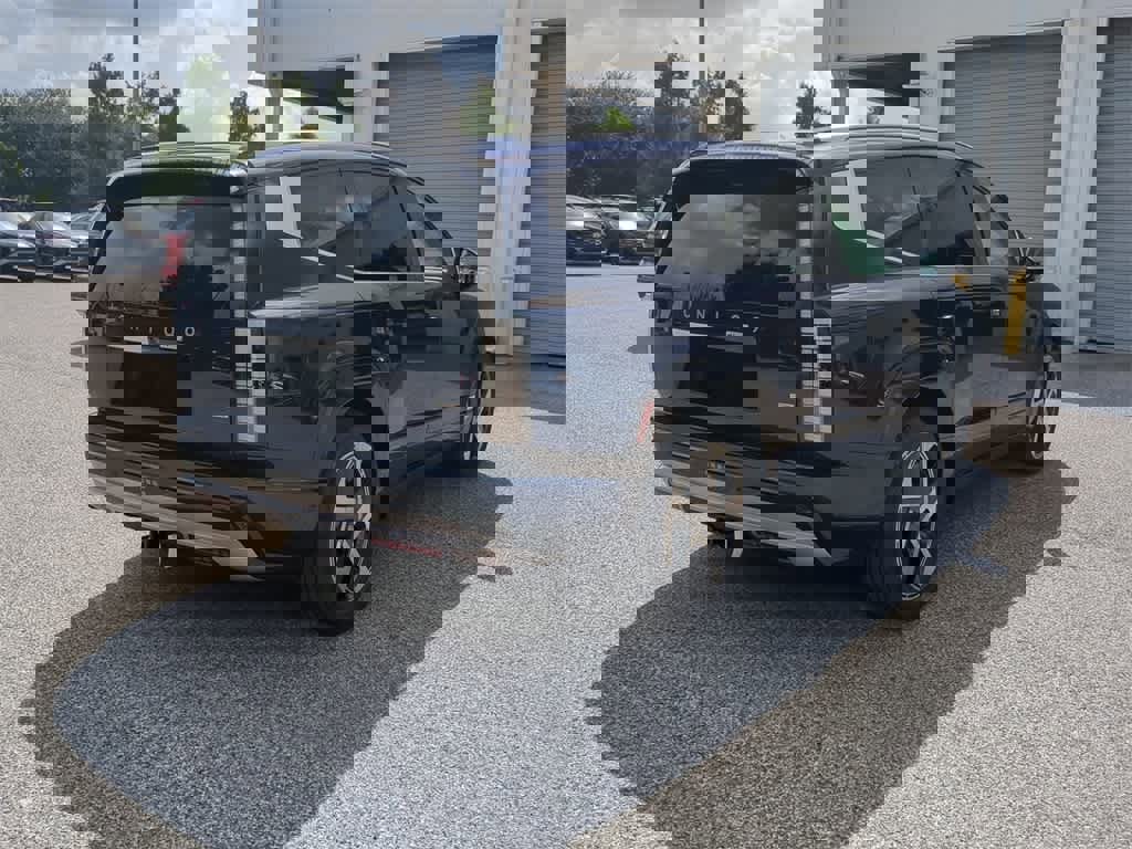 New 2026 Hyundai Ioniq 9 Limited image 6