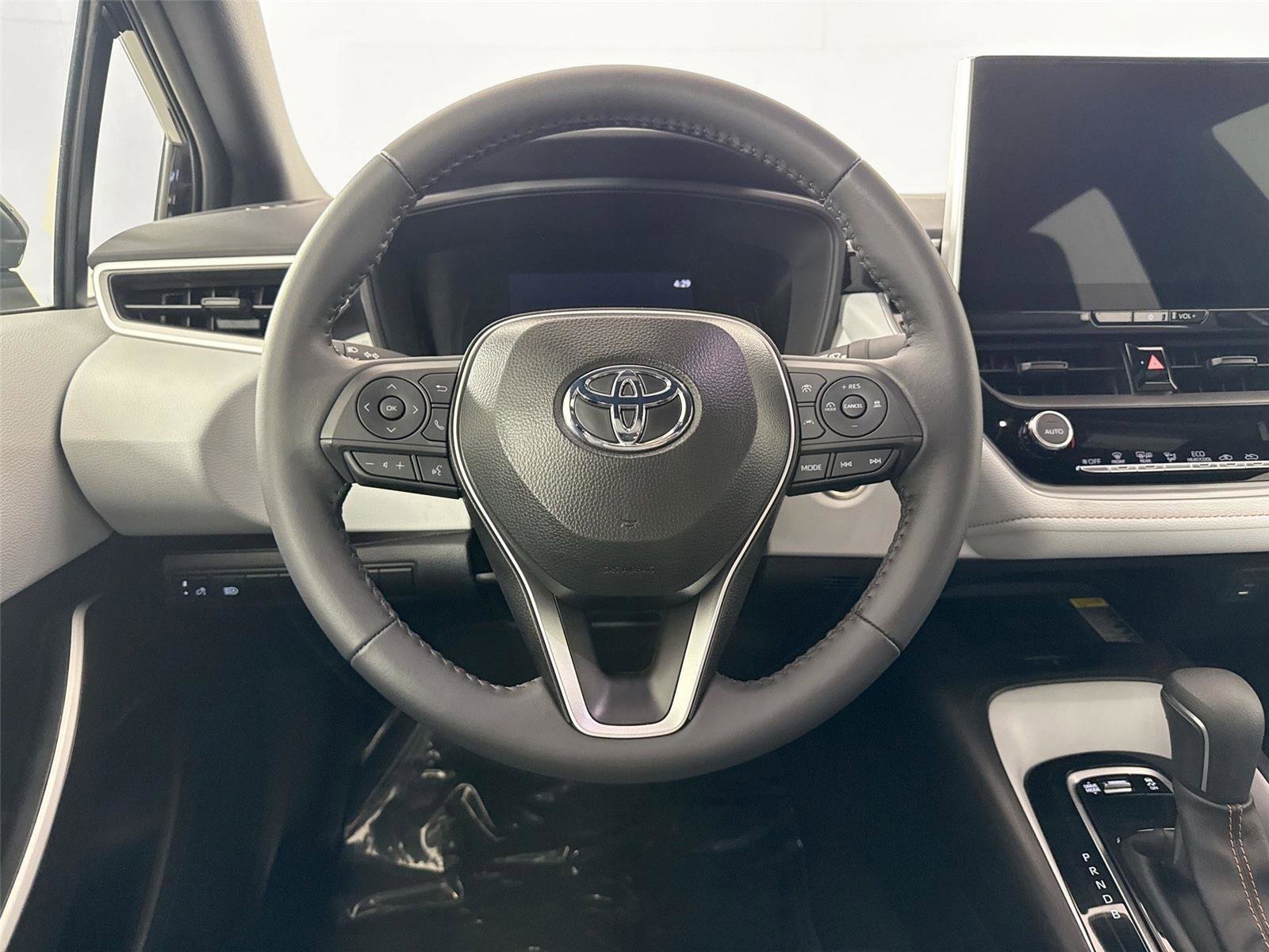 Certified 2025 Toyota Corolla FX image 30