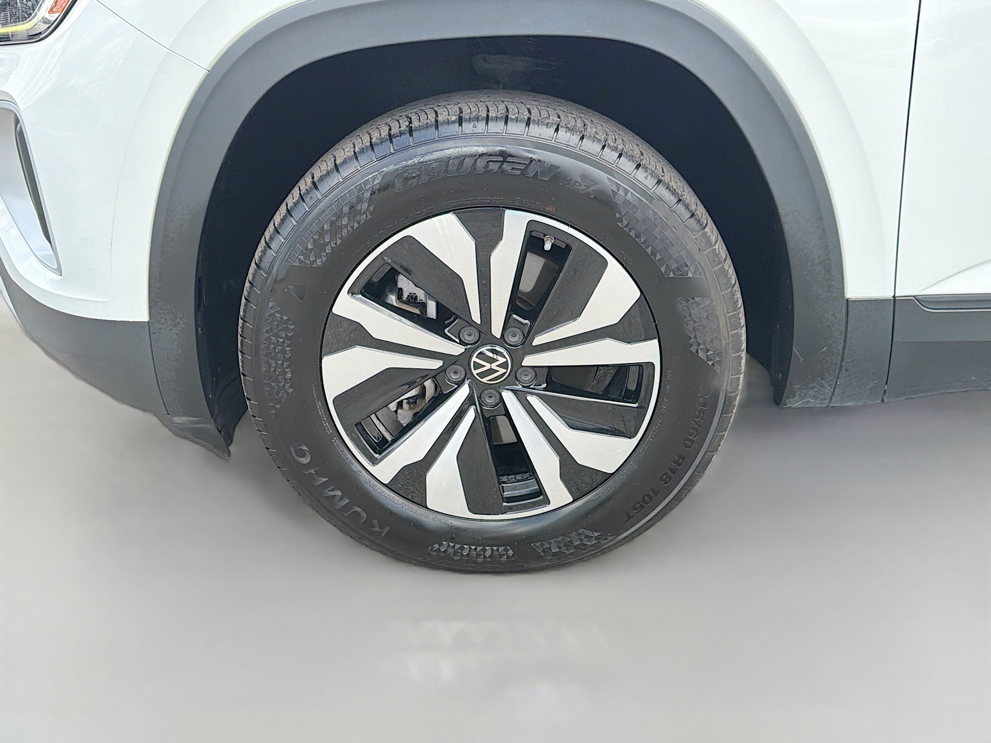 Used 2024 Volkswagen Atlas SE FWD image 42