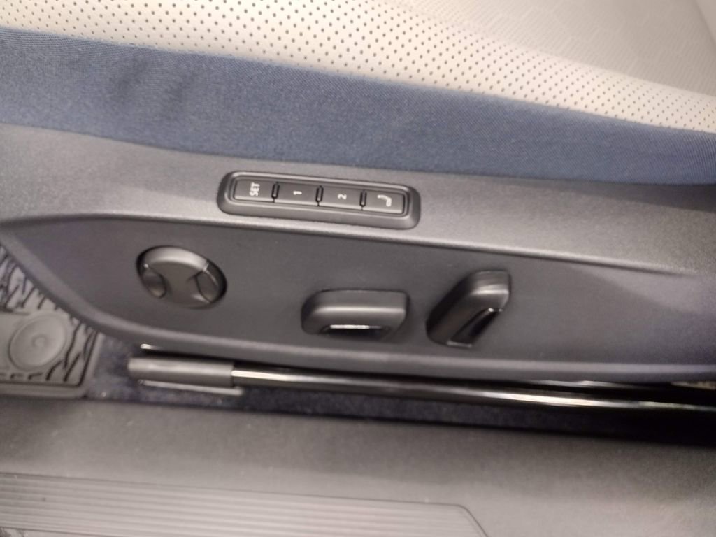 New 2026 Volkswagen ID.4 Pro S image 19