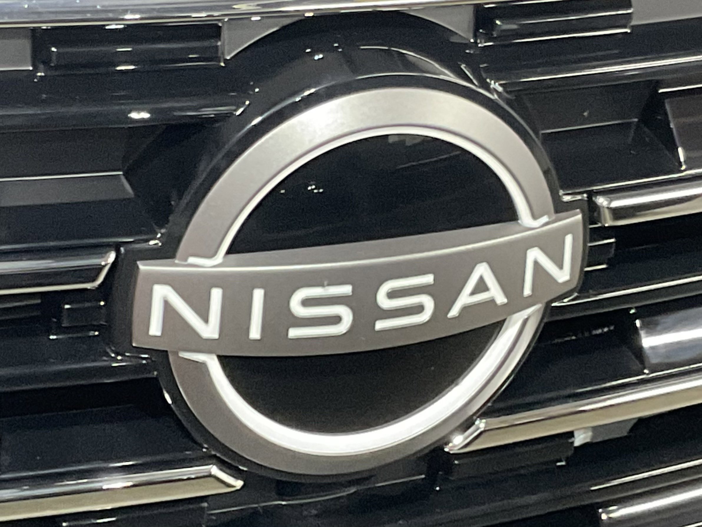 Used 2026 Nissan Rogue SV w/ SV Premium Package image 6