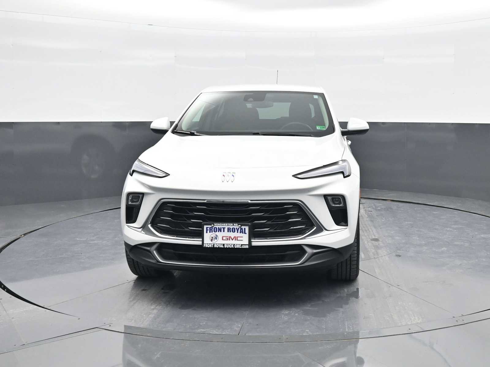 New 2025 Buick Encore GX Preferred image 3