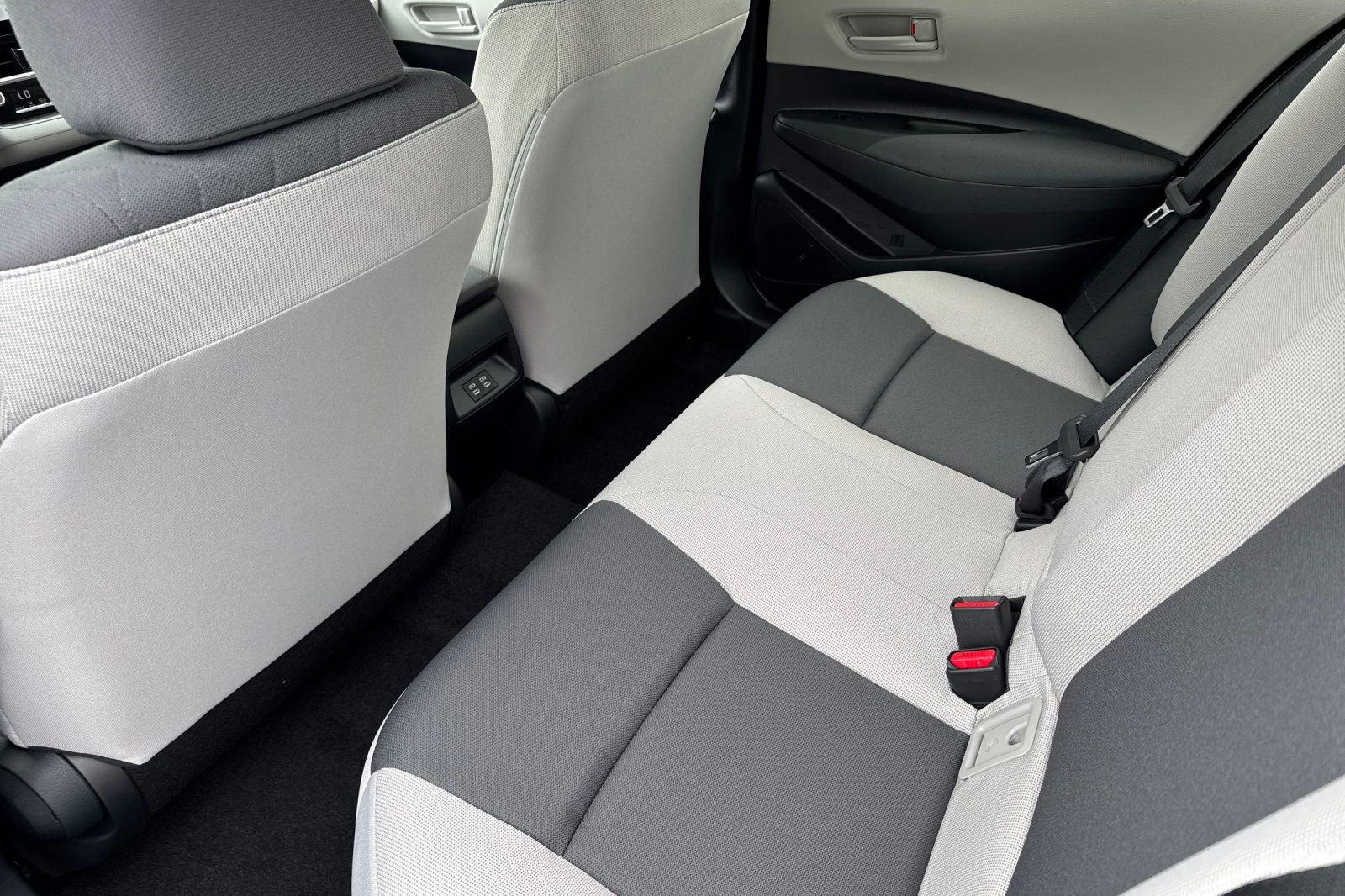 New 2026 Toyota Corolla LE image 13