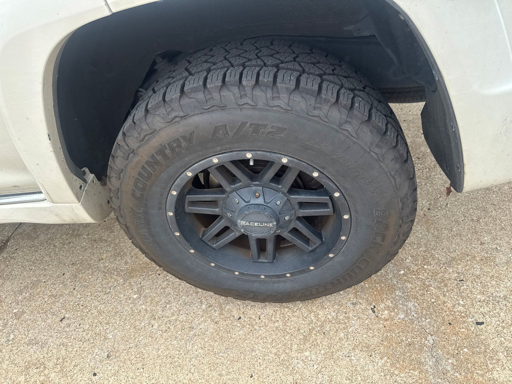 Used 2016 Toyota 4Runner Limited w/ Four Season Floor Mat Package AWD/4WD image 9
