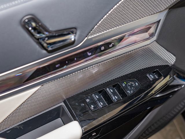 Used 2026 BMW 740i xDrive image 14