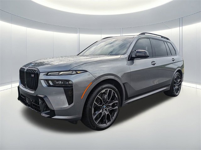 Used 2025 BMW X7 M60i image 1