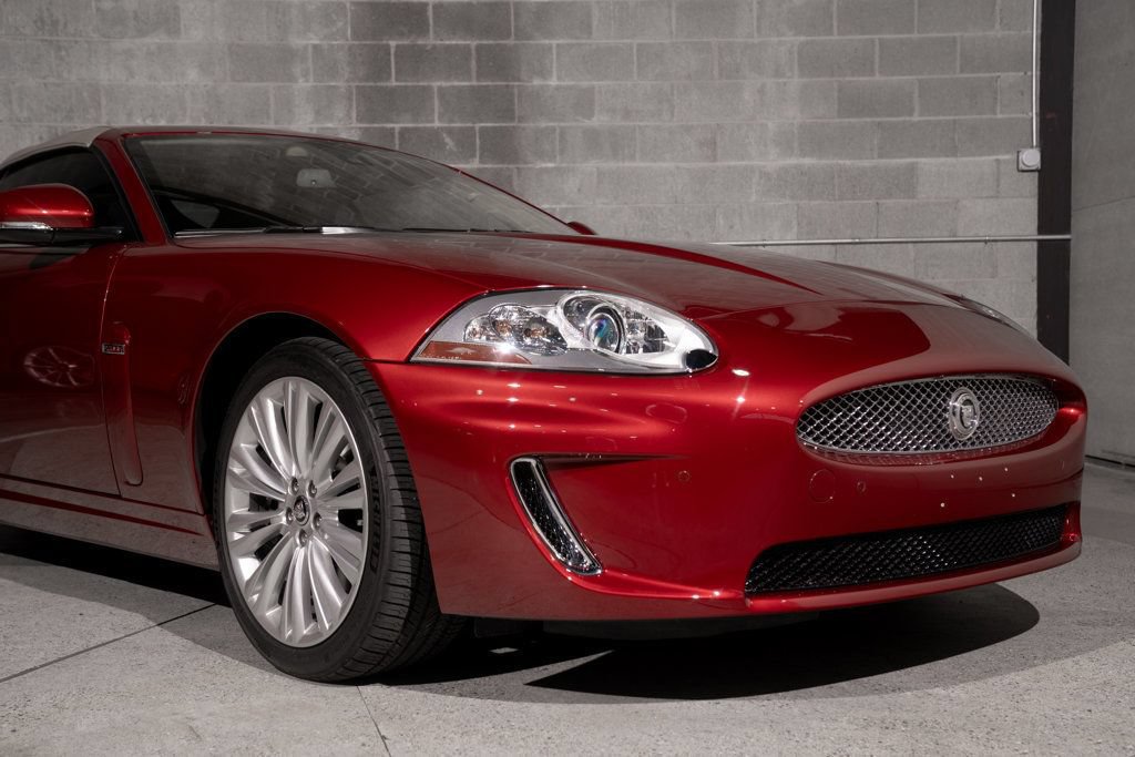 Used 2010 Jaguar XK Convertible RWD image 35