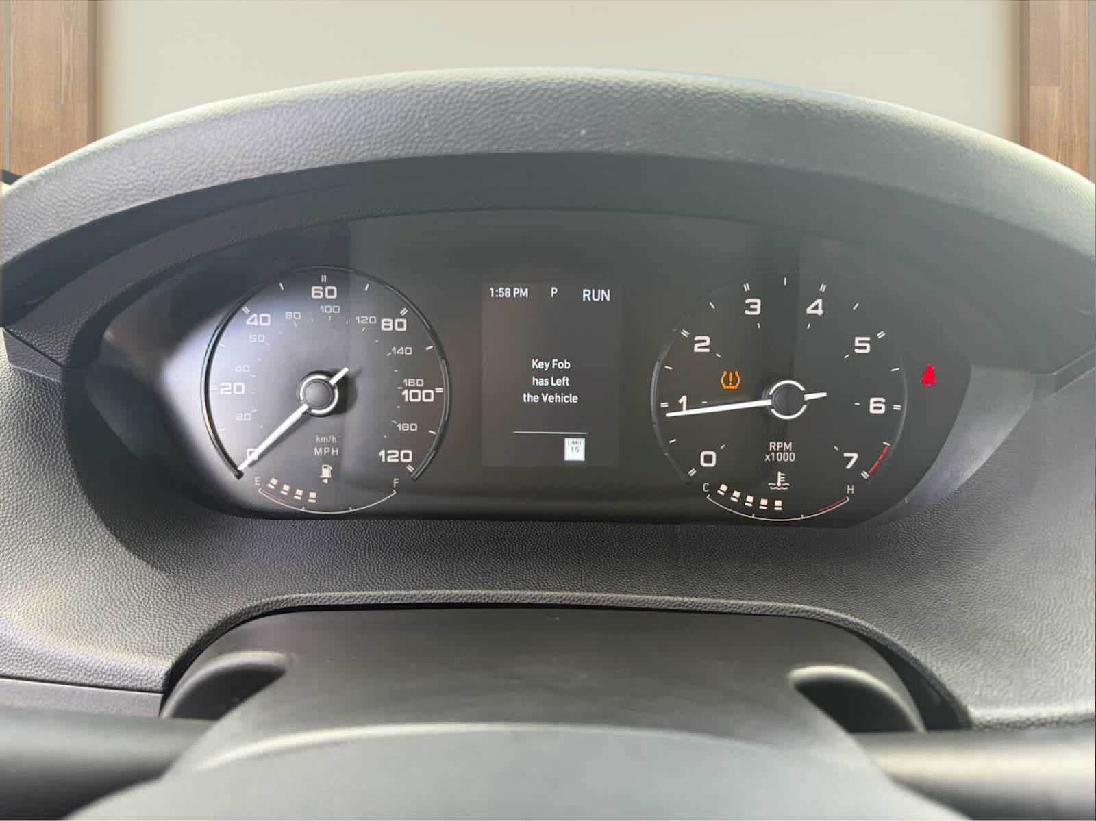 Used 2025 RAM ProMaster 2500 w/ Convenience Group FWD image 14