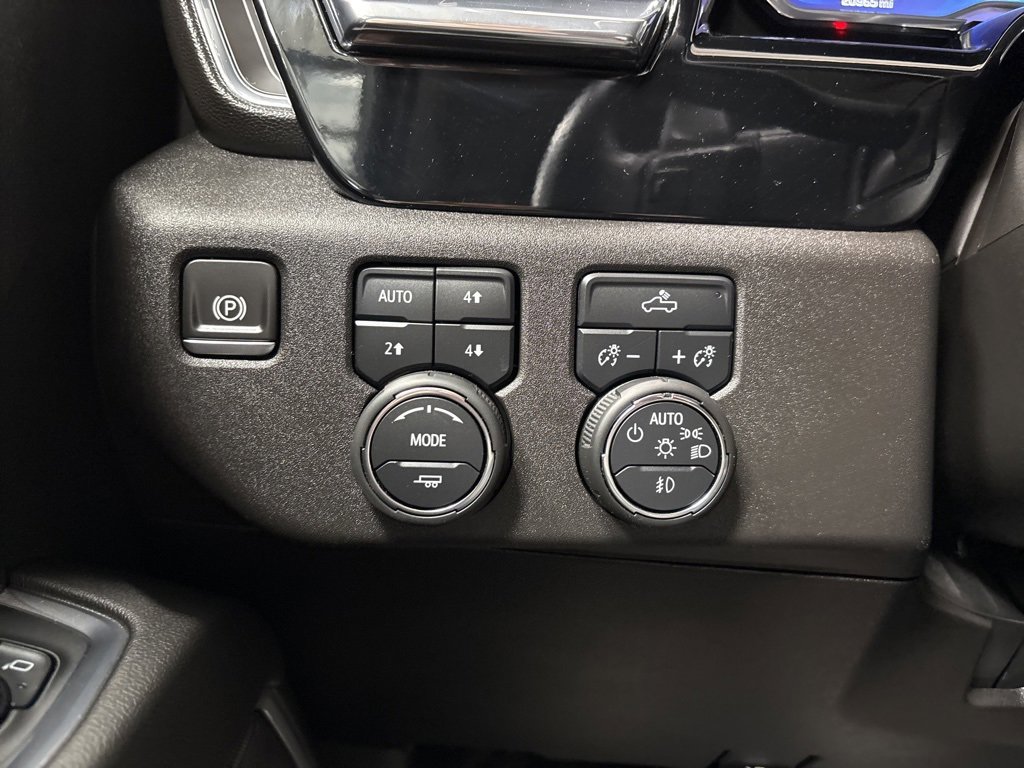 Used 2024 Chevrolet Silverado 1500 RST w/ Z71 Off-Road Package image 40