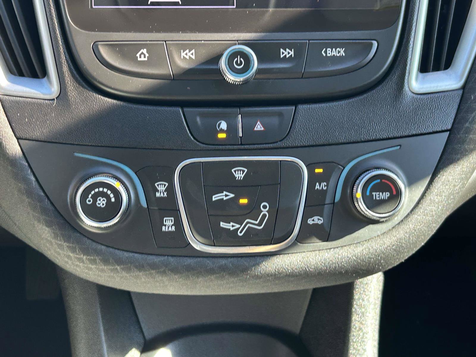 Used 2022 Chevrolet Malibu RS image 23