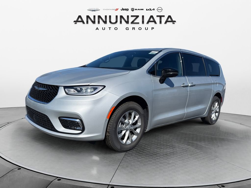 New 2026 Chrysler Pacifica Select AWD/4WD video 1