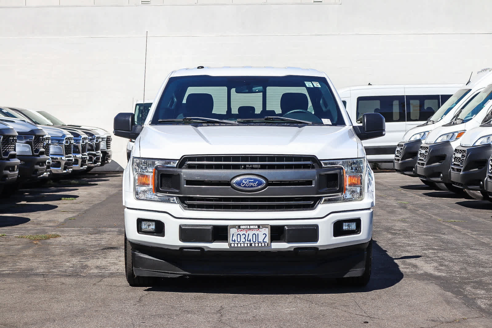 Used 2018 Ford F150 XLT w/ Equipment Group 302A Luxury RWD image 2