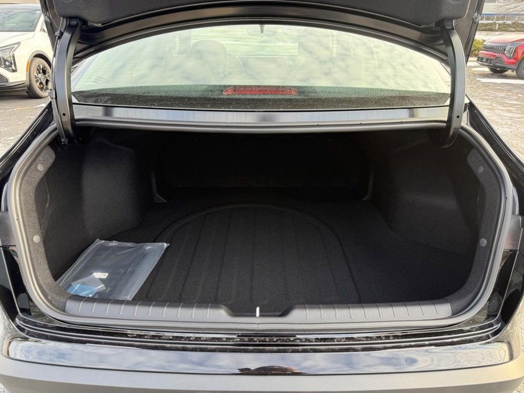 New 2026 Kia K4 LX image 5