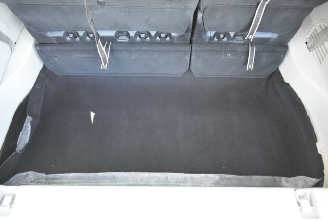 Used 2020 Chrysler Pacifica Touring-L FWD image 39