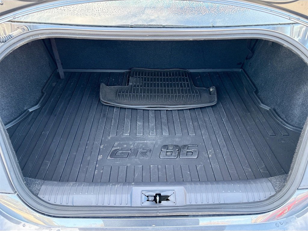 Used 2025 Toyota GR86 Premium image 24