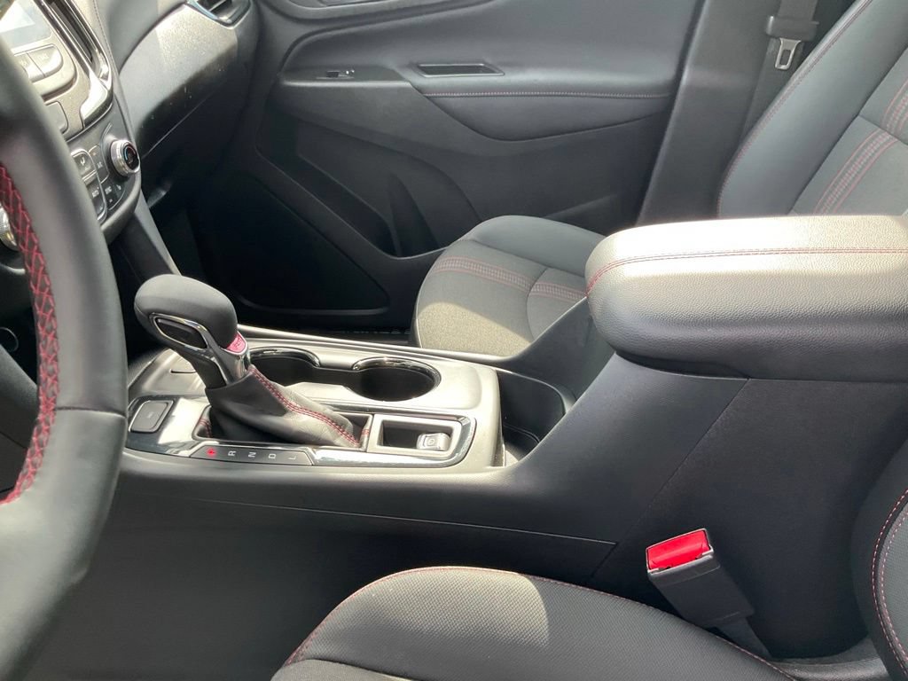 Used 2024 Chevrolet Equinox RS AWD/4WD image 15