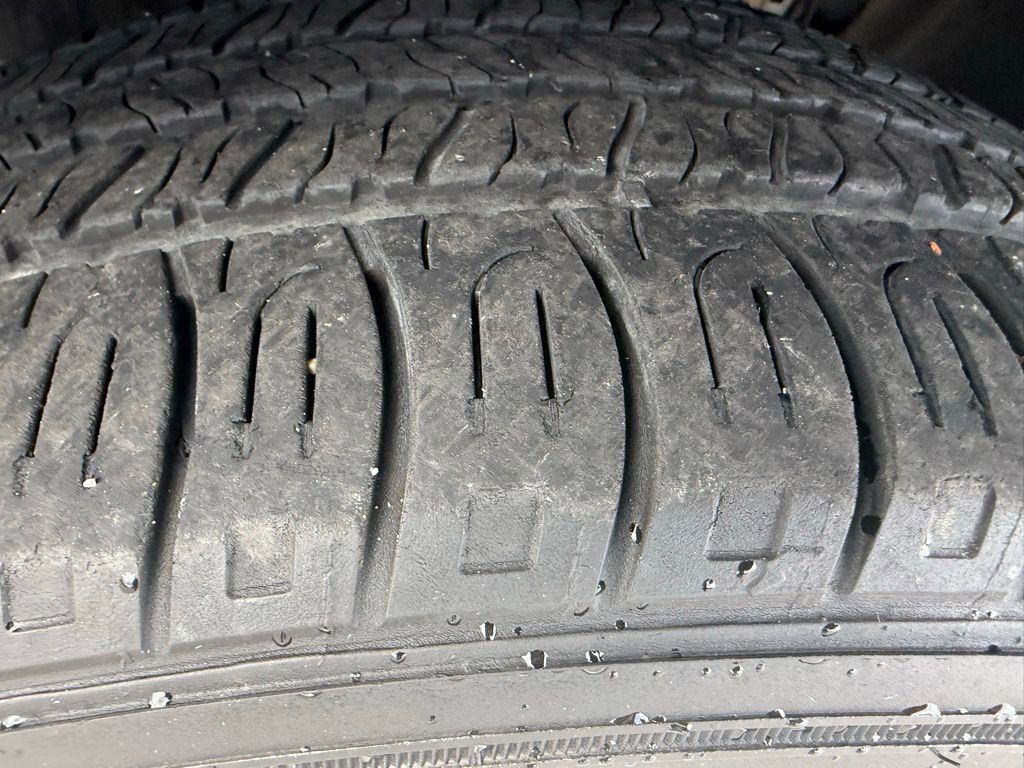 Used 2019 Ford Escape SEL image 24