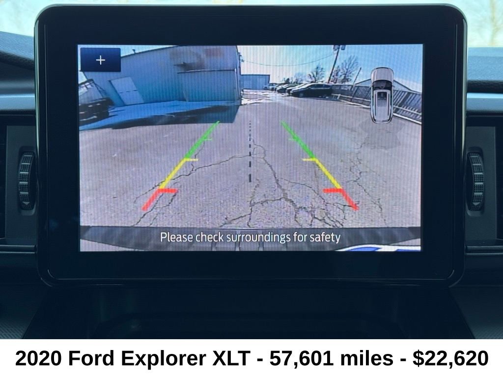 Used 2020 Ford Explorer XLT image 18