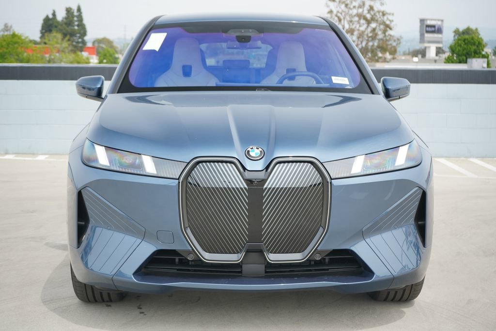 New 2026 BMW iX xDrive45 image 2