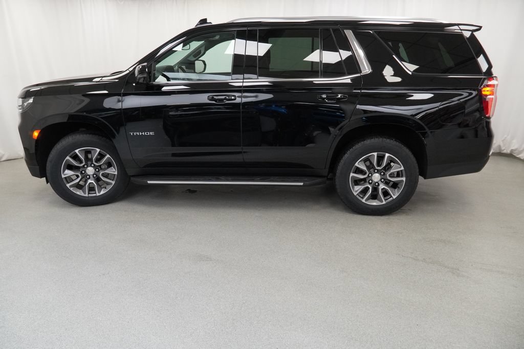 Used 2022 Chevrolet Tahoe LT w/ Luxury Package AWD/4WD image 35