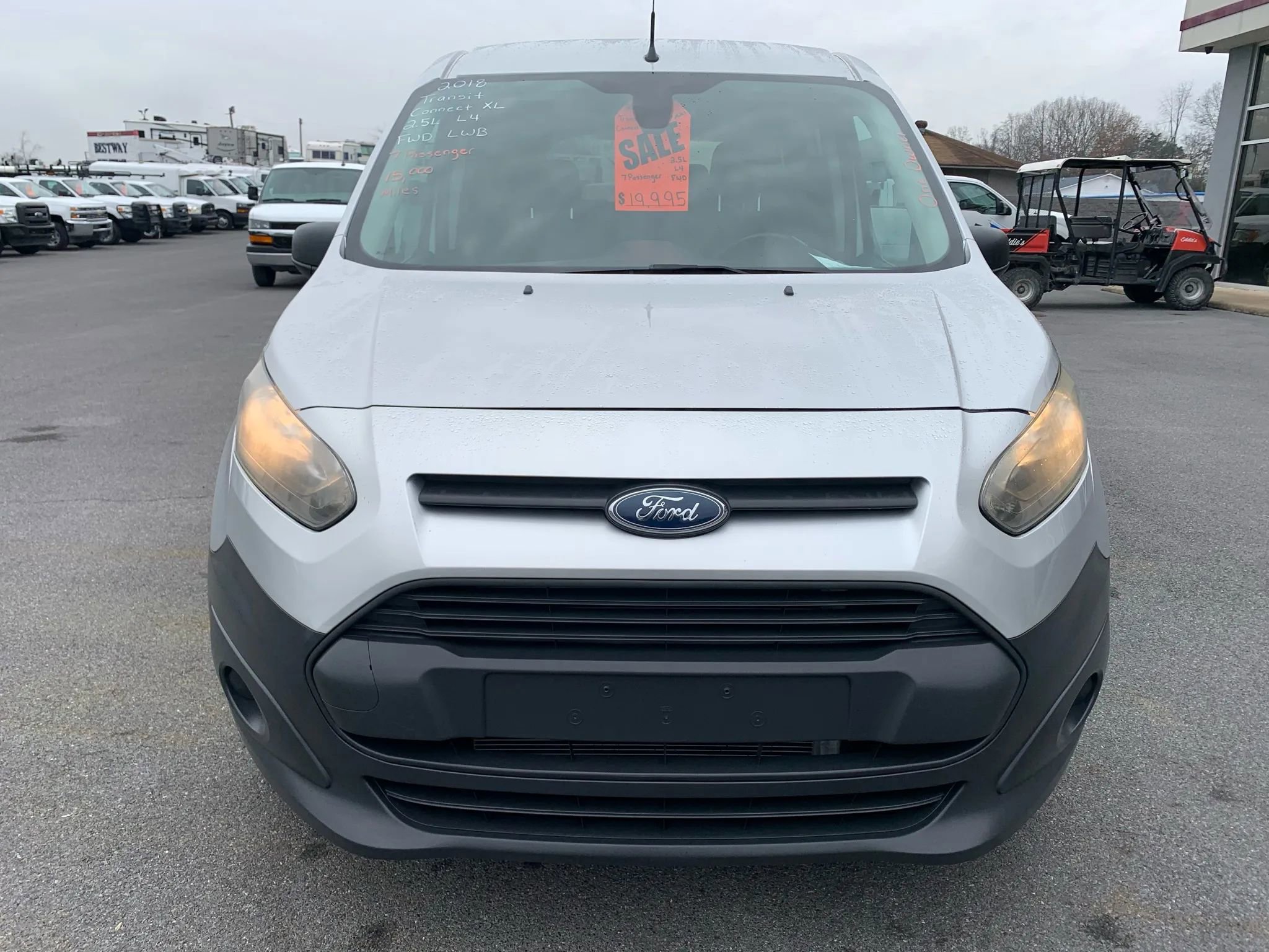 Used 2018 Ford Transit Connect XL image 2