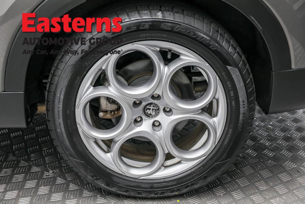 Used 2024 Alfa Romeo Tonale Sprint image 8