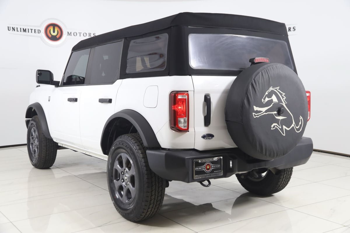 Used 2023 Ford Bronco Big Bend AWD/4WD image 4