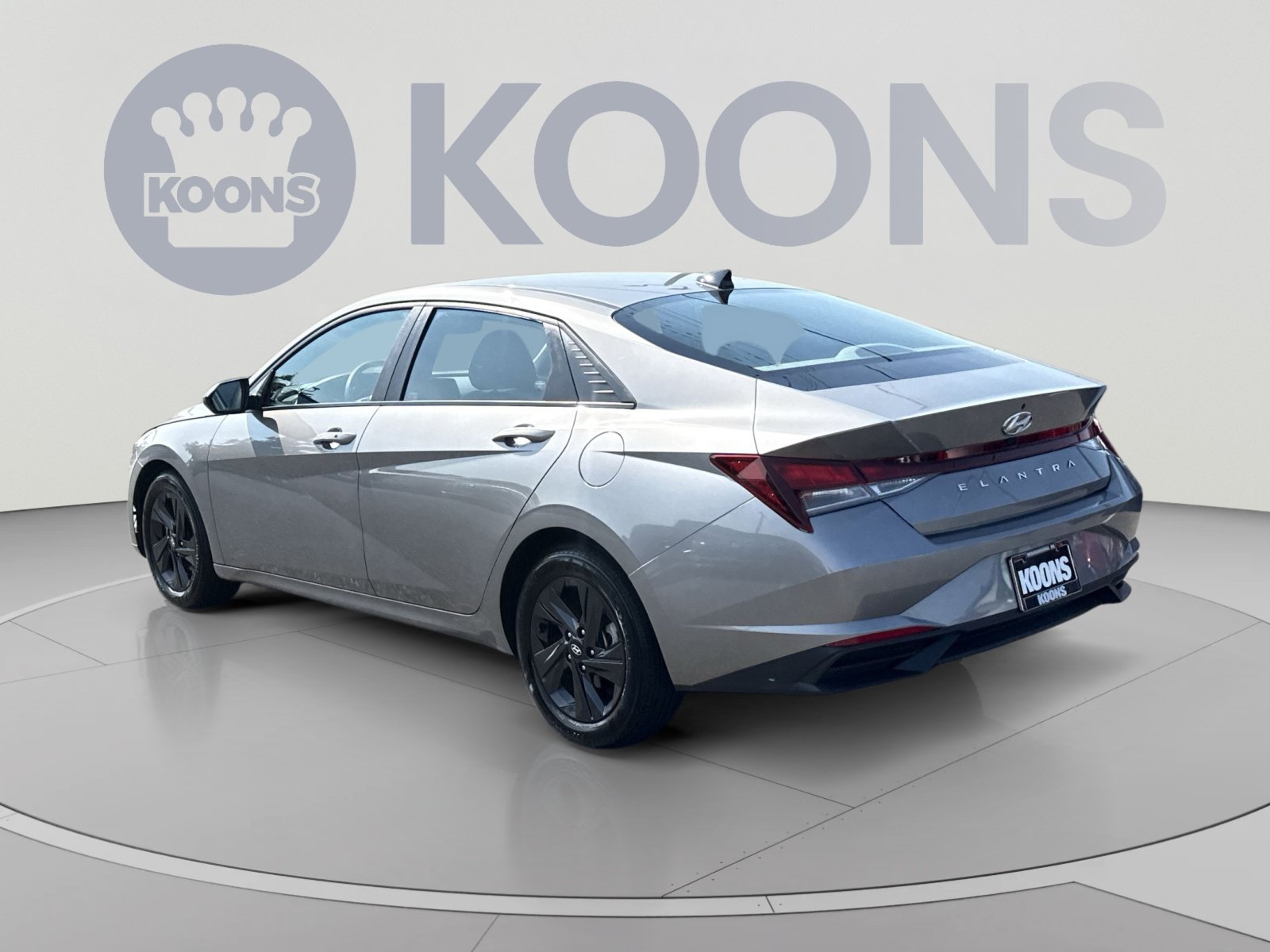 Certified 2023 Hyundai Elantra SEL w/ Cargo Package FWD image 4