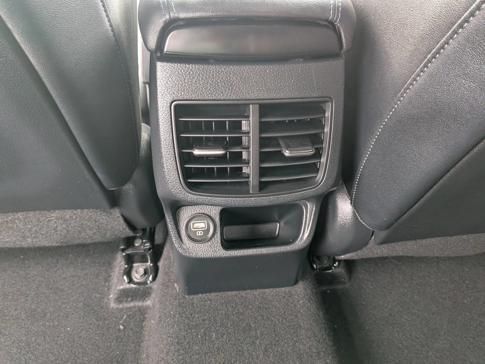 Used 2022 Kia Seltos S AWD/4WD image 37