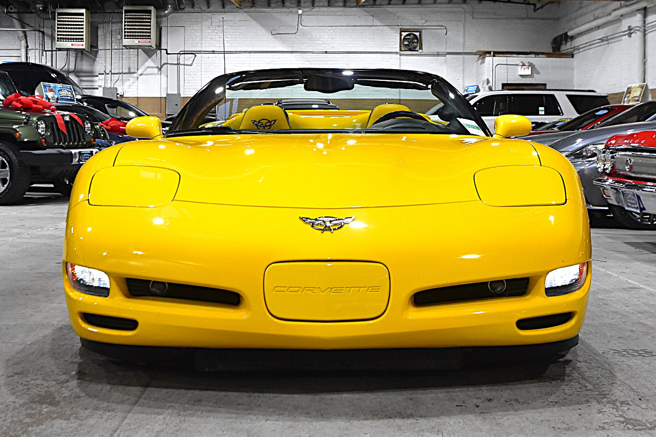Used 2003 Chevrolet Corvette Convertible w/ Preferred Equipment Group1 image 6