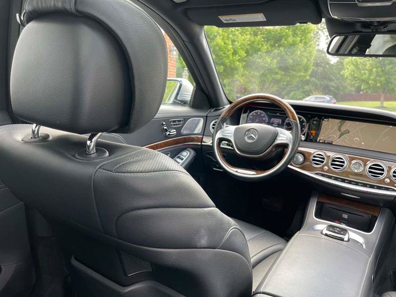 Used 2015 Mercedes-Benz S 550 4MATIC Sedan image 37