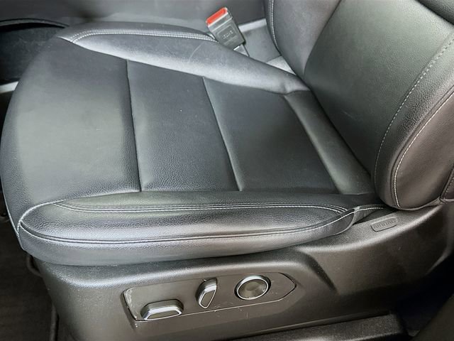 Used 2024 Cadillac Escalade ESV Luxury w/ LPO, Floor Liner Package image 21