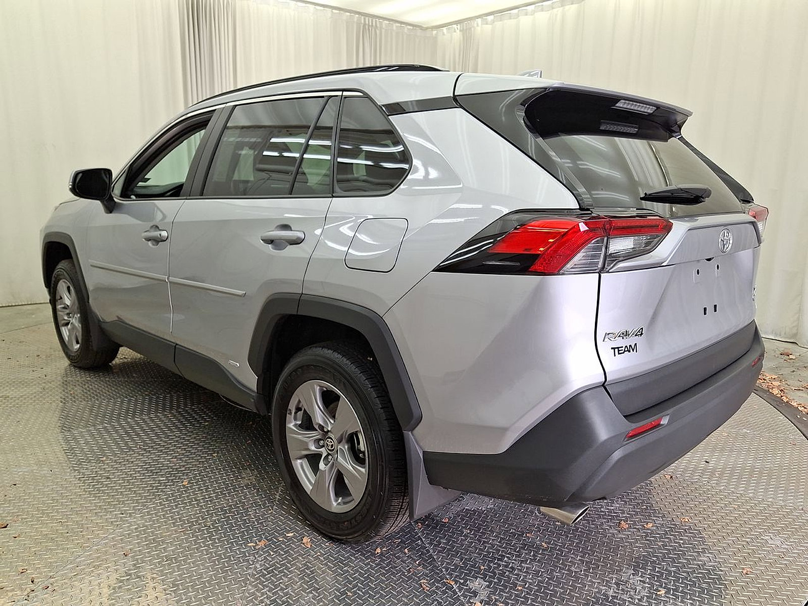 Certified 2025 Toyota RAV4 XLE image 22