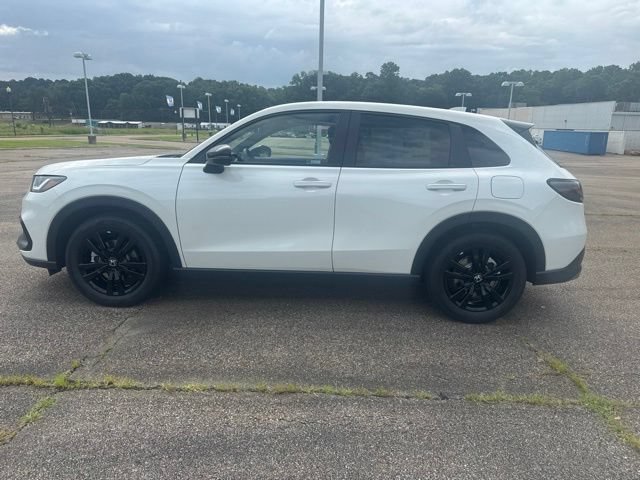 New 2027 Honda HR-V Sport image 5