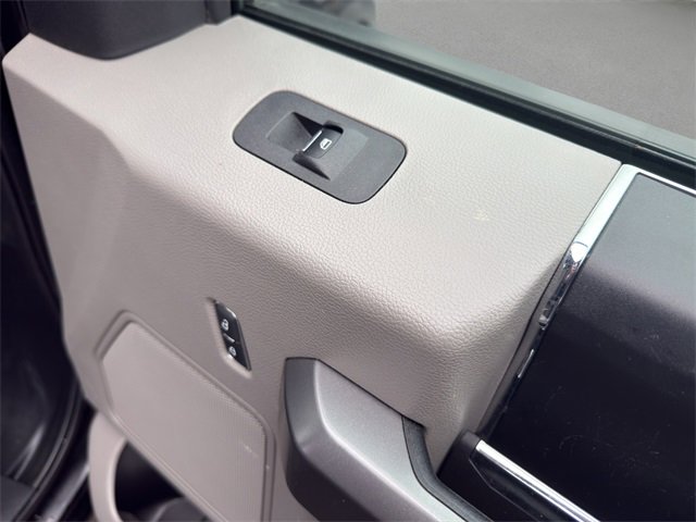 Used 2019 Ford F150 XLT w/ Trailer Tow Package image 40