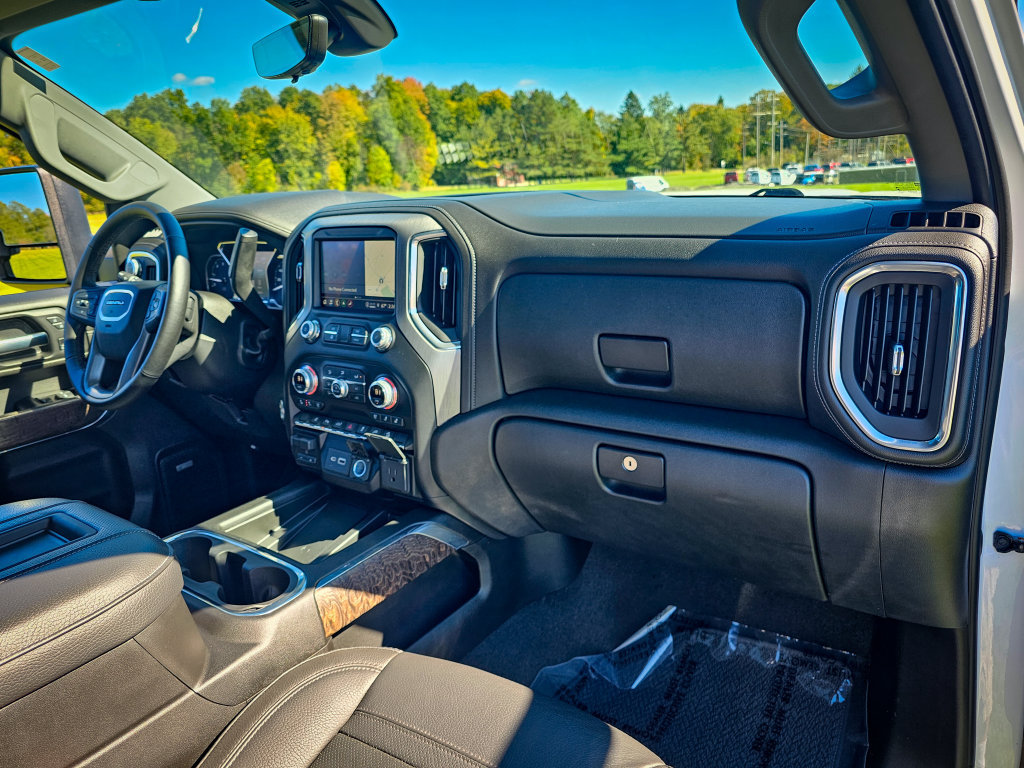 Used 2021 GMC Sierra 2500 Denali w/ Denali Ultimate Package AWD/4WD image 47