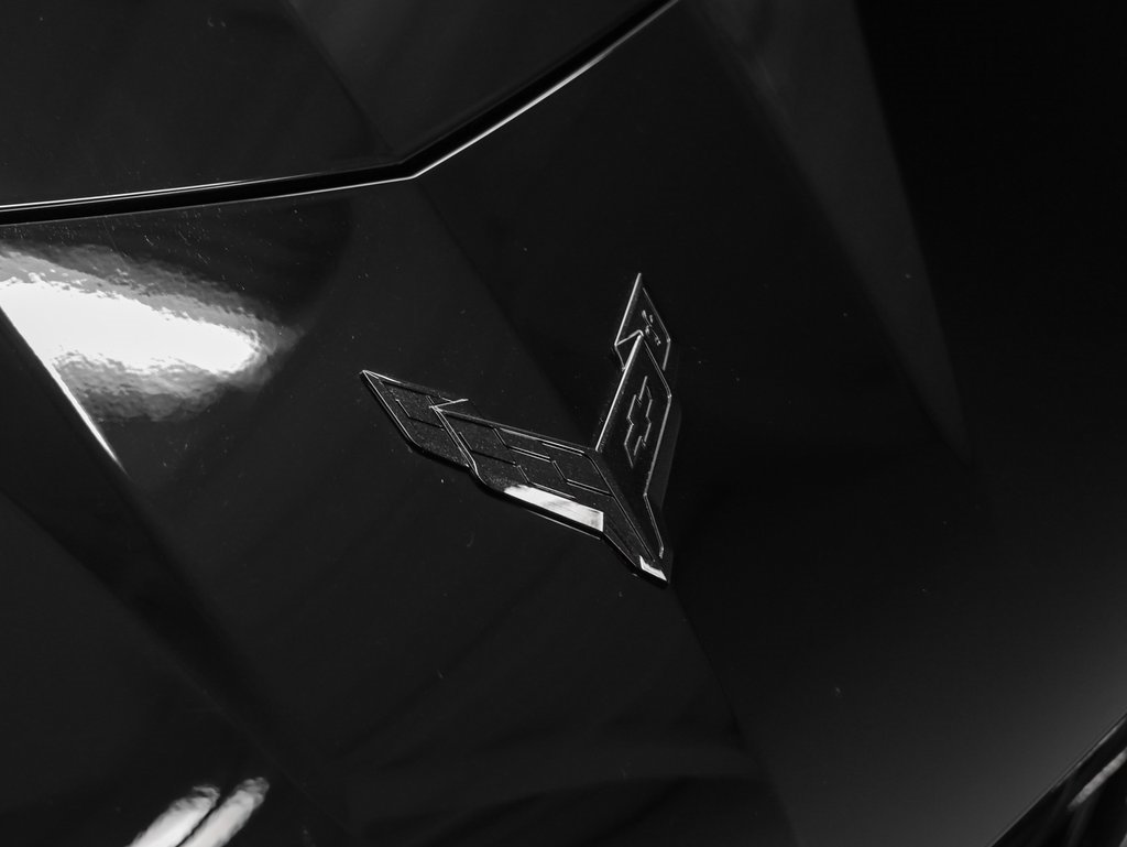 Used 2025 Chevrolet Corvette Z06 image 4