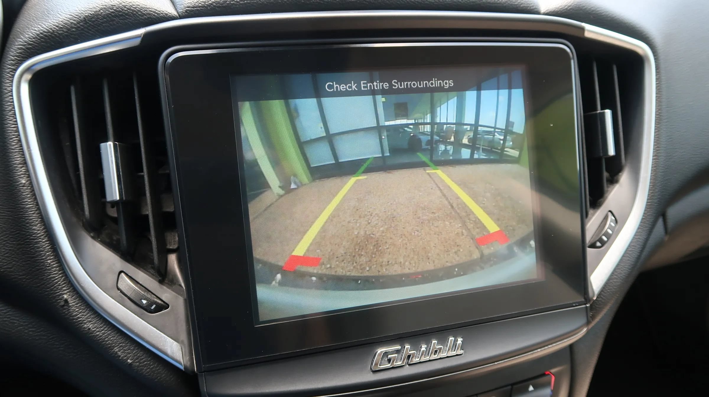 Used 2020 Maserati Ghibli RWD image 39