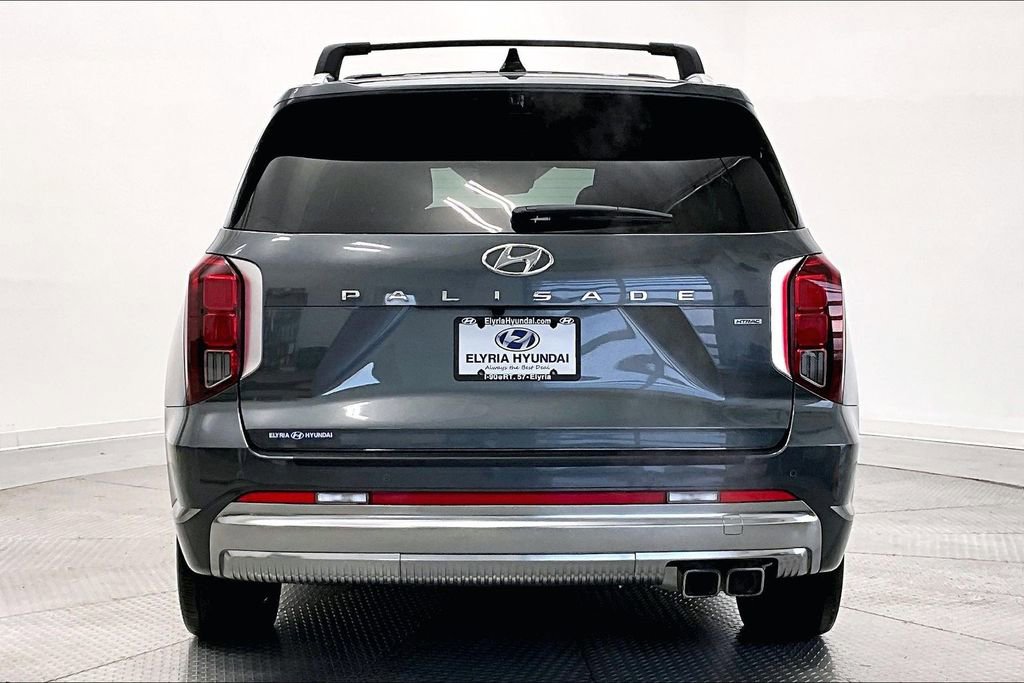 Used 2023 Hyundai Palisade Calligraphy w/ Cargo Package image 4