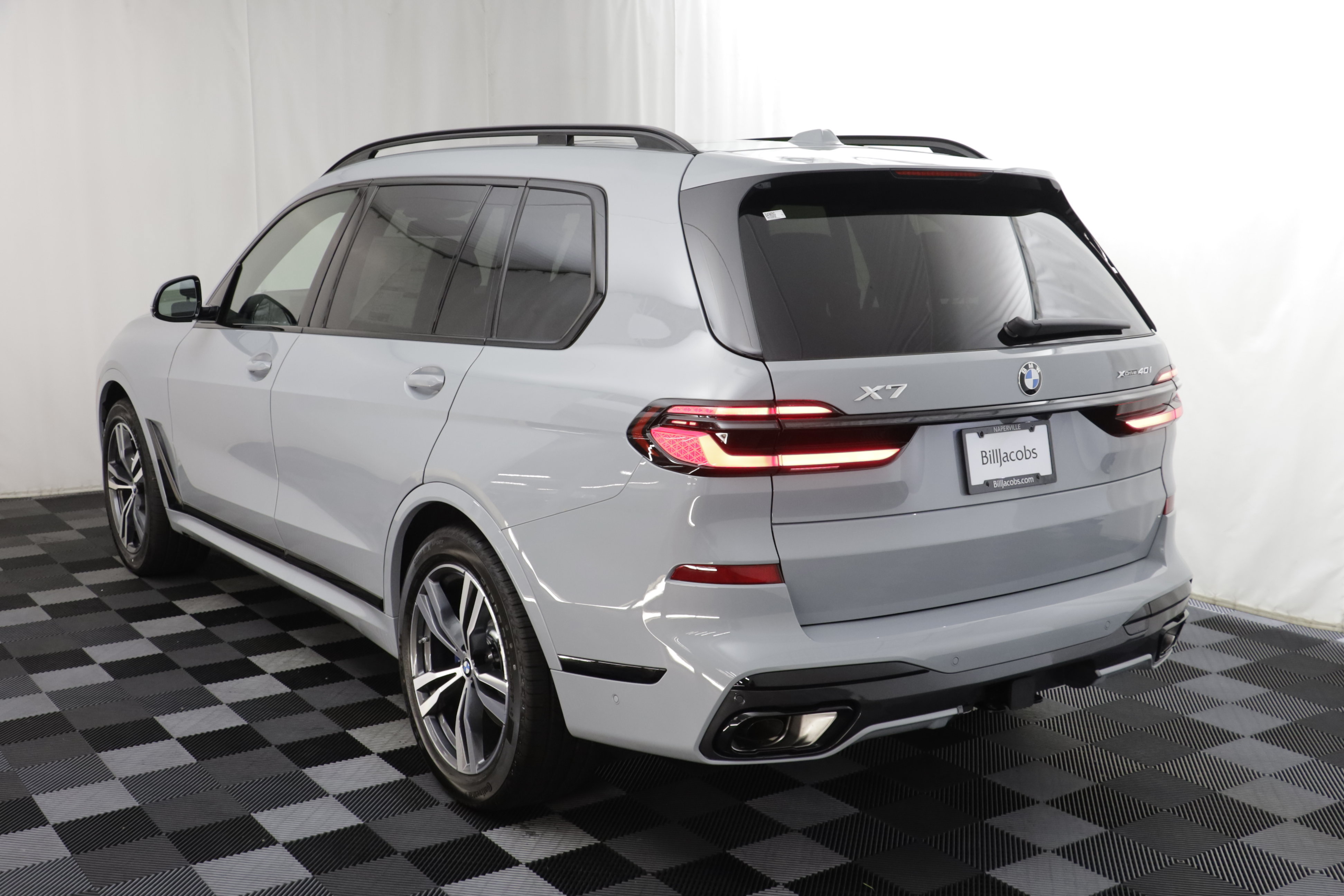 New 2027 BMW X7 xDrive40i w/ M Sport Package AWD/4WD image 17
