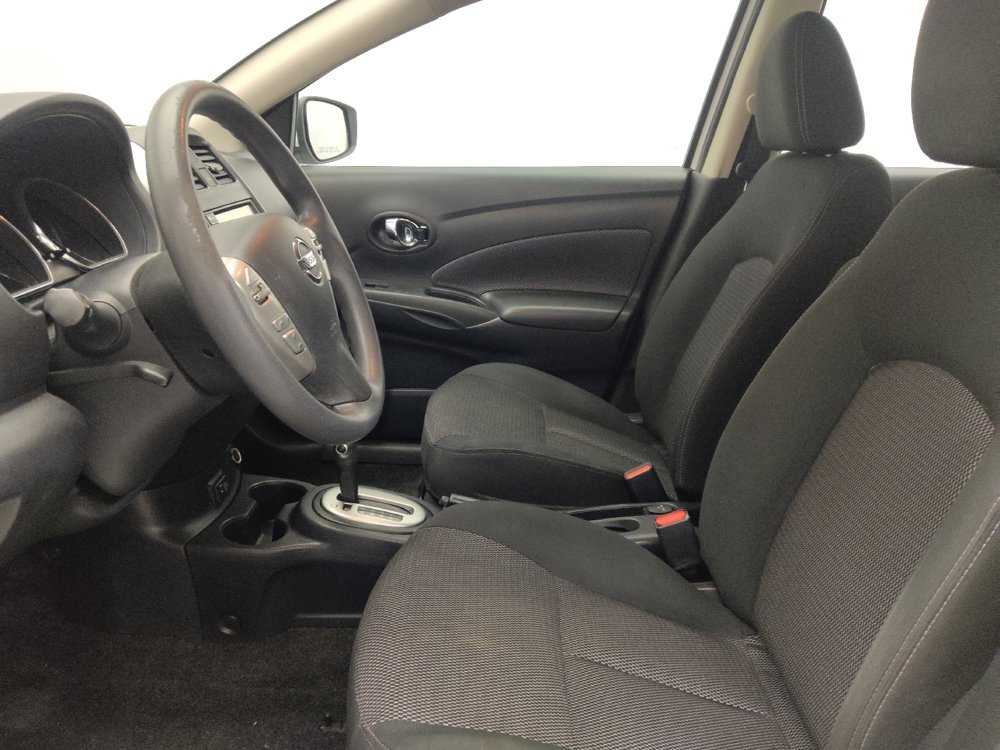 Used 2019 Nissan Versa SV FWD image 17
