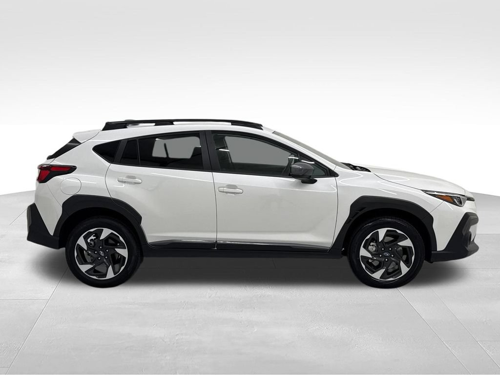Used 2024 Subaru Crosstrek 2.5i Limited w/ Crosstrek Mirror Package AWD/4WD image 8